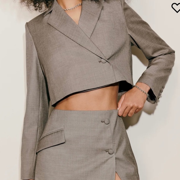 Reformation set - Picture 1 of 2